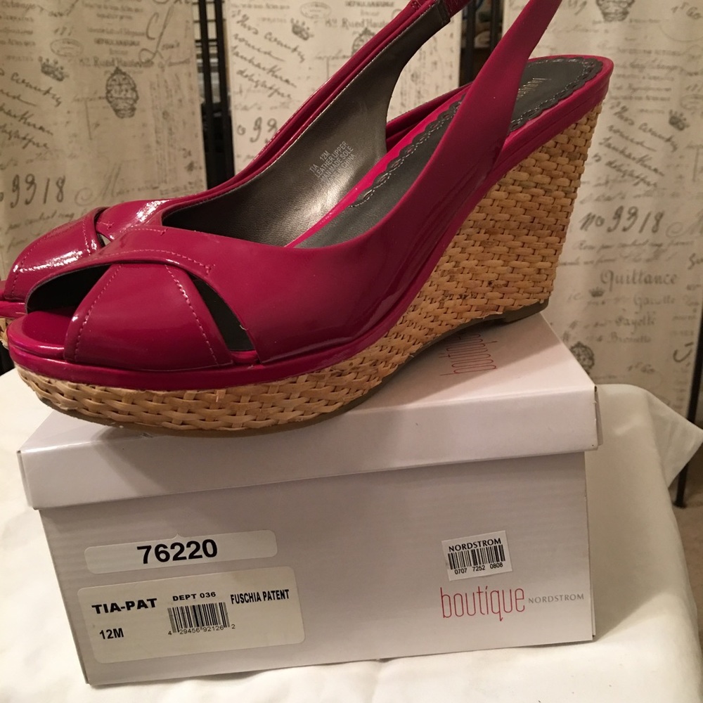 Nordstrom Fuschia Tia Patent Leather Wedges.