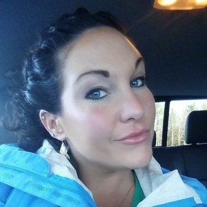 Meet your Posher, Leanne