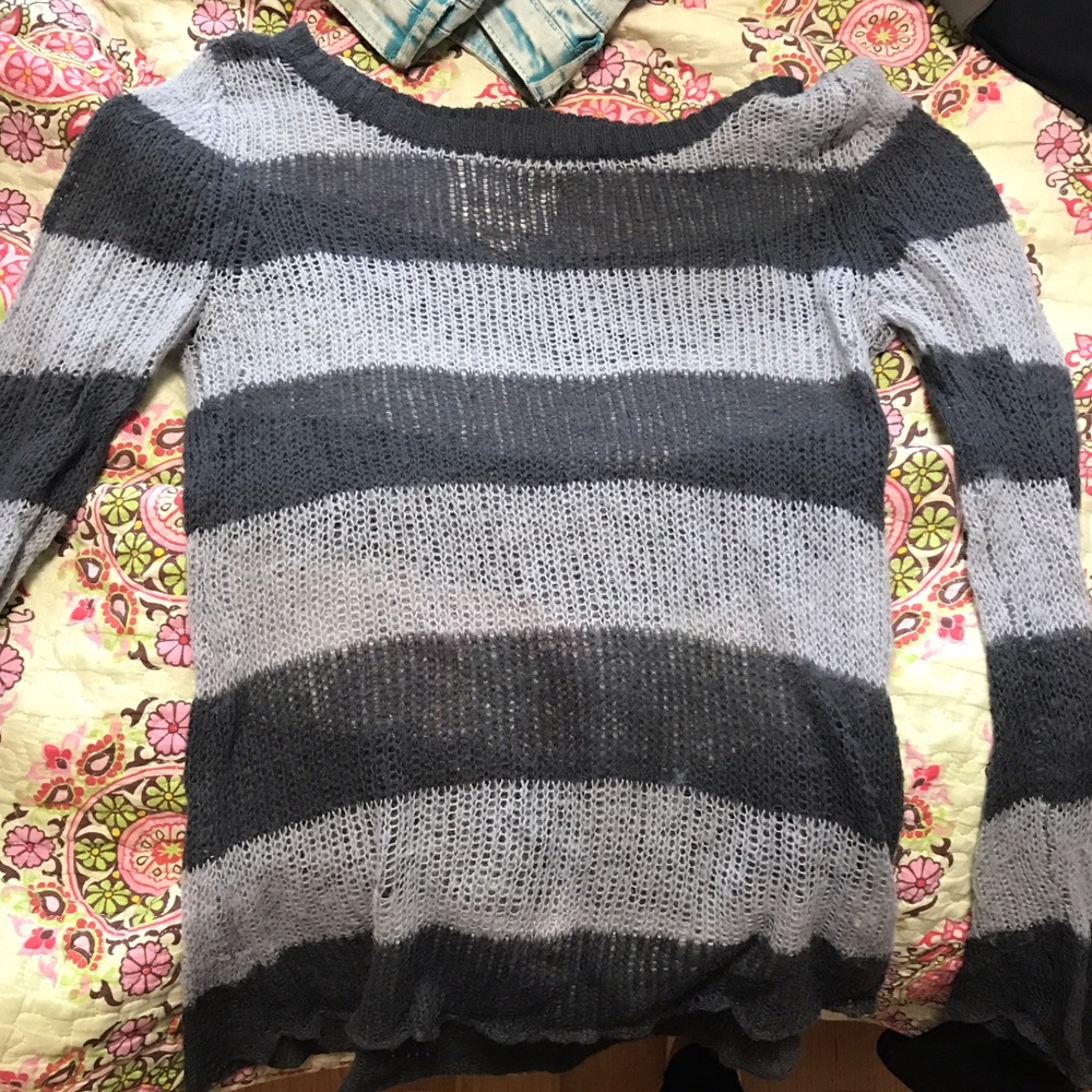 O'Neil sweater