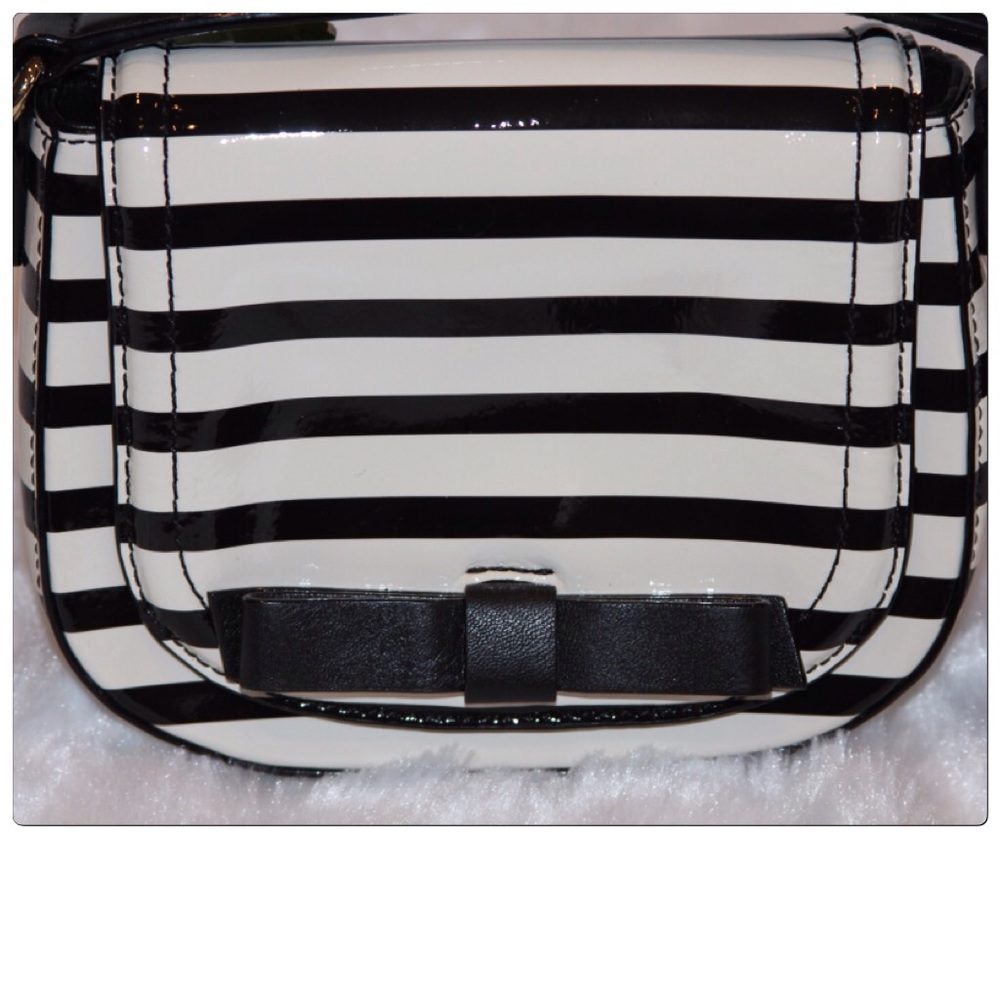 ❗️SALE❗️ Kate Spade NY Chelsea Park Jade Crossbody - Picture 7 of 8