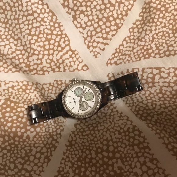 Tortoise shell white and silver face FOSSIL watch! - Picture 2 of 3
