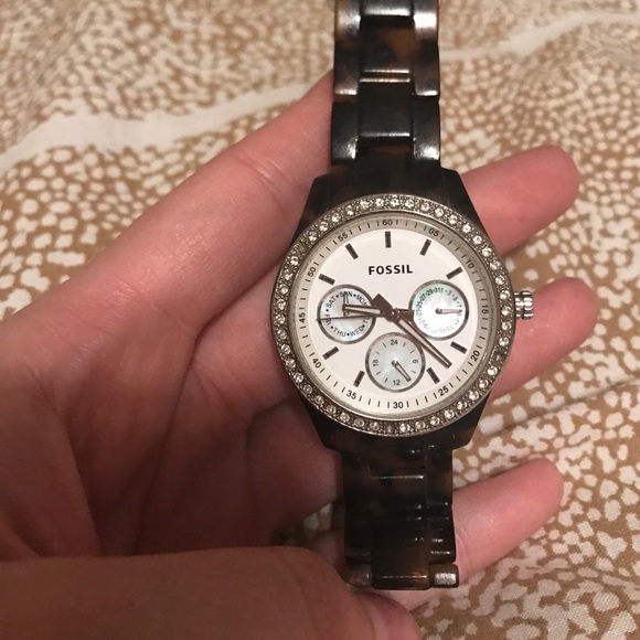 Tortoise shell white and silver face FOSSIL watch! - Picture 3 of 3