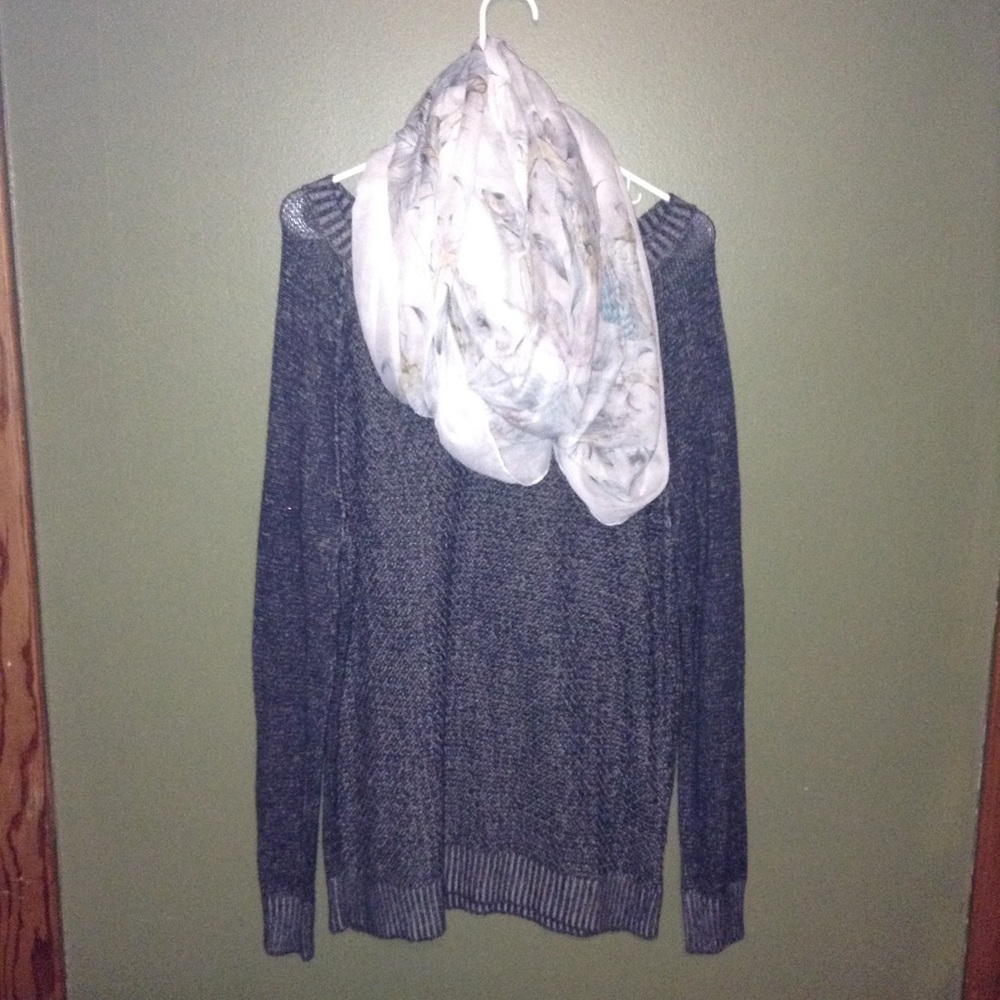 Sweater only; Worn only once! Very good condition