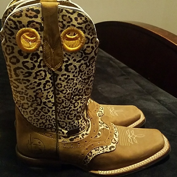 Cowgirl boots - Picture 3 of 5