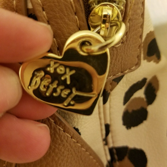 Betsey Johnson purse - Picture 4 of 6