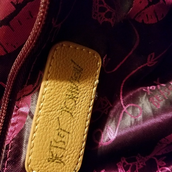 Betsey Johnson purse - Picture 6 of 6