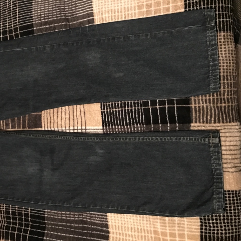 Jeans - Picture 2 of 3