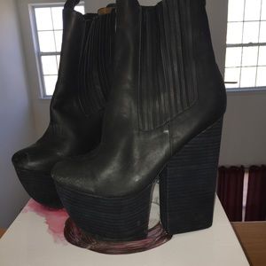 Platform booties
