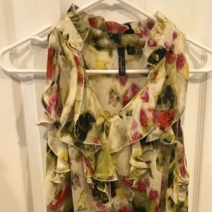 Beautiful boutique ruffle top, watercolor print Beautiful boutique ruffle top, watercolor print