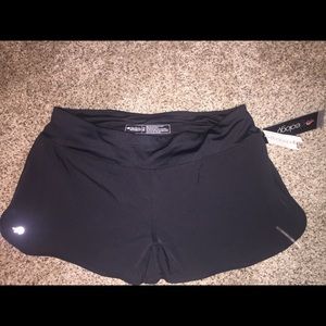 NWT** Ideology size medium shorts !