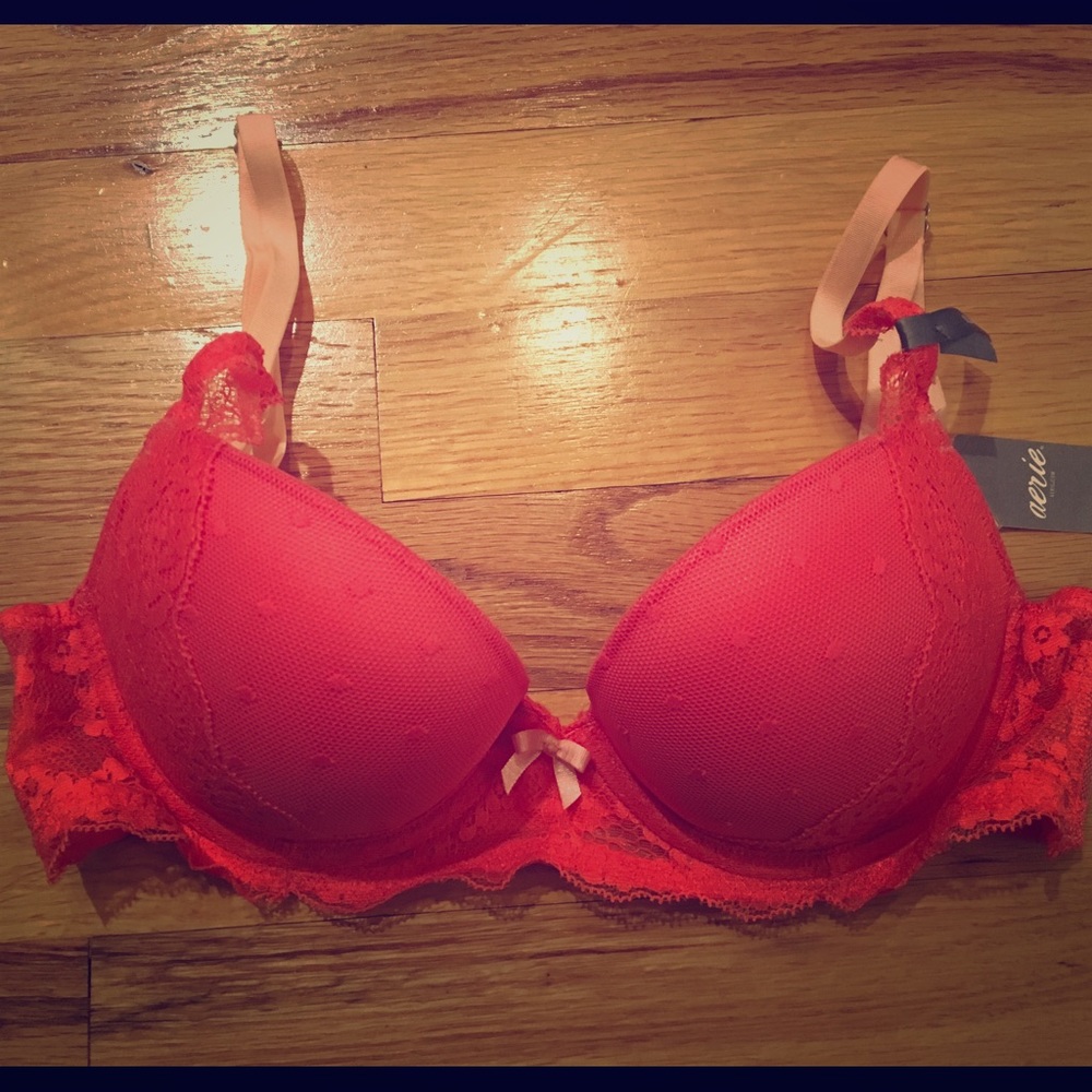 NEW WITH TAGS - Aerie Ella Gel Lace Bra - 32b 💕