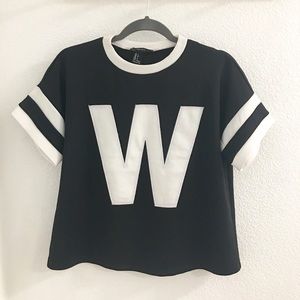 Black and White Graphic tee