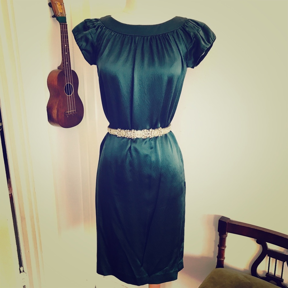 ❤️GIFTED❤️ Banana Republic Green Silk Dress