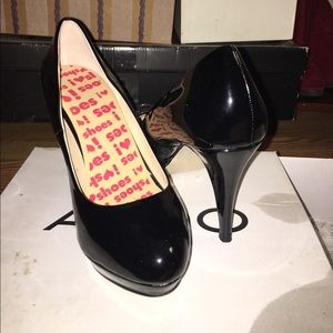 Aldo black patten leather