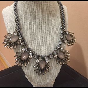 Loft necklace