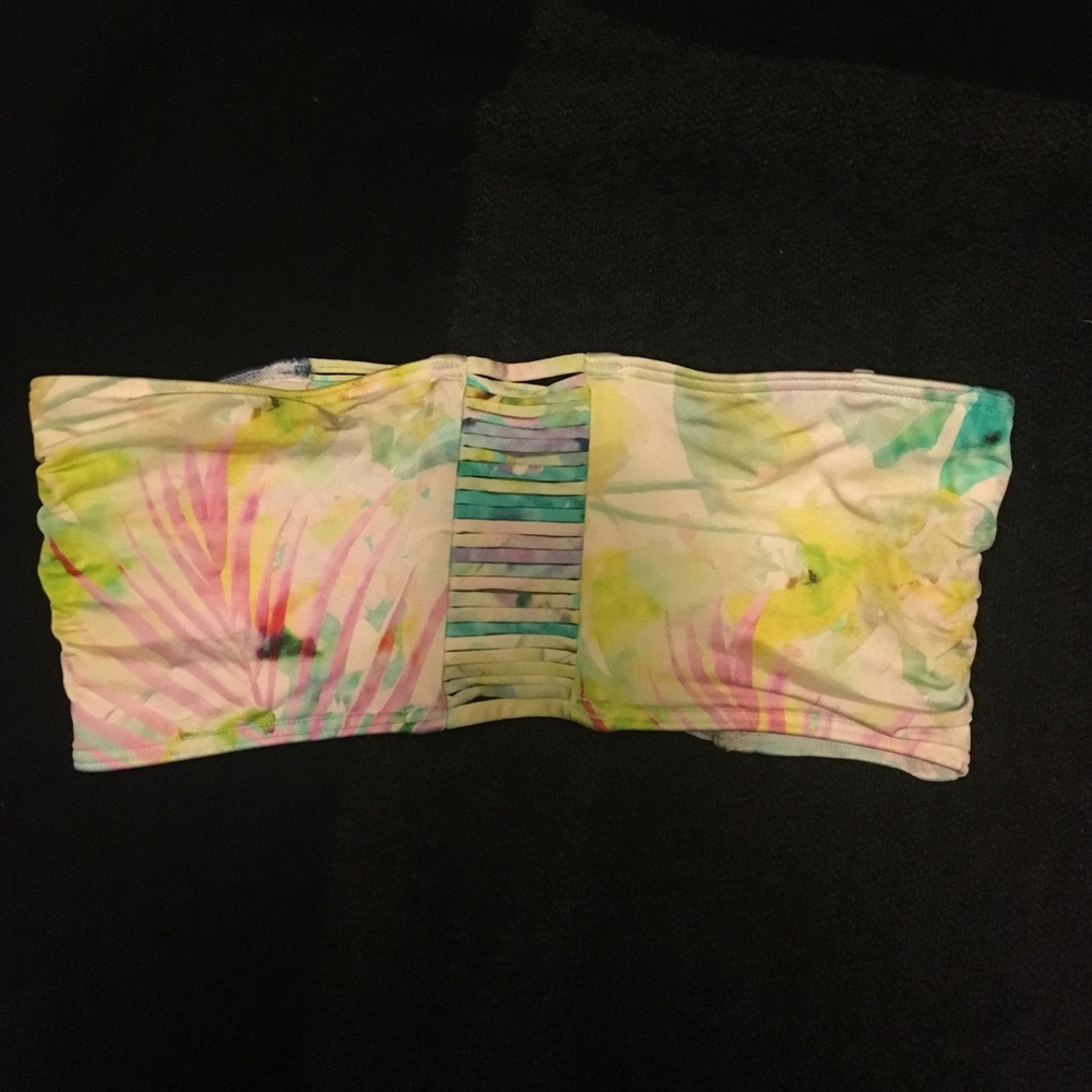 Multicolored Strappy bikini top