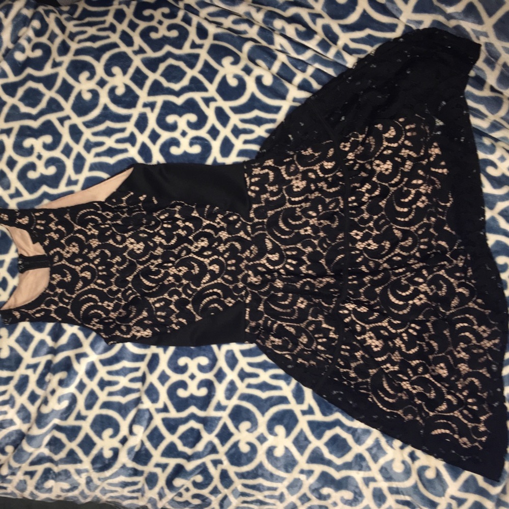 Black casual dress