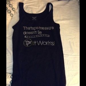 ItWorks! Tank top