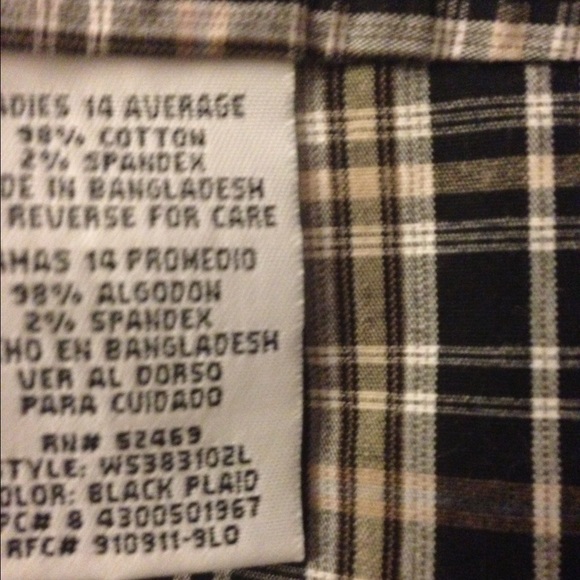 Walking shorts - Picture 2 of 4