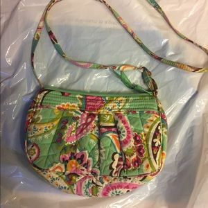 SALE! VERA BRADLEY - Tutti Frutti Small cross body