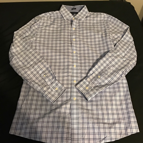 Tommy Hilfiger dress shirt - Picture 1 of 1