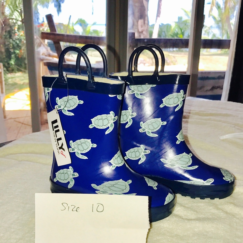 NWT Lilly of New York Rain boots unisex