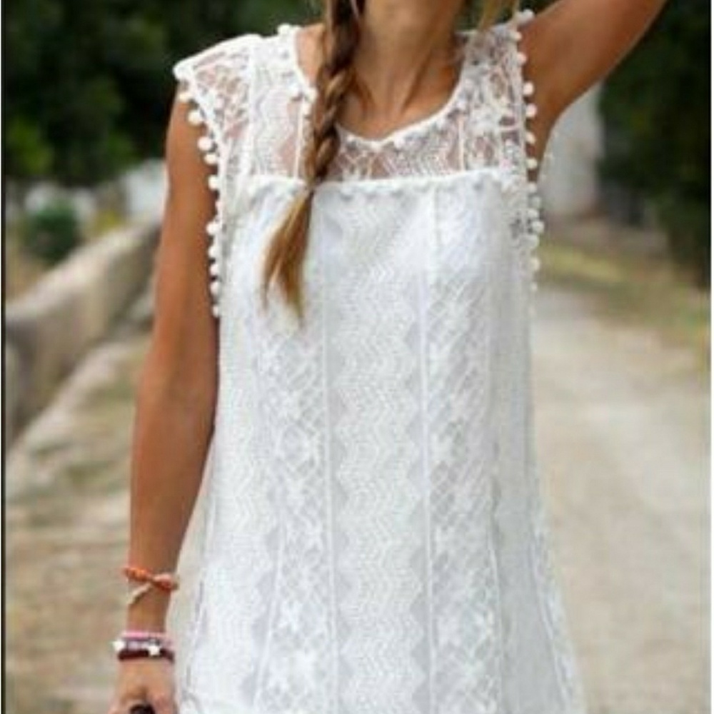 Cute white lace dress NWOT