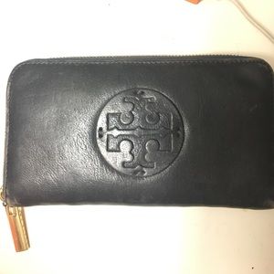 Tory Burch wallet