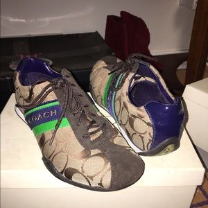 Coach size 7 shoes