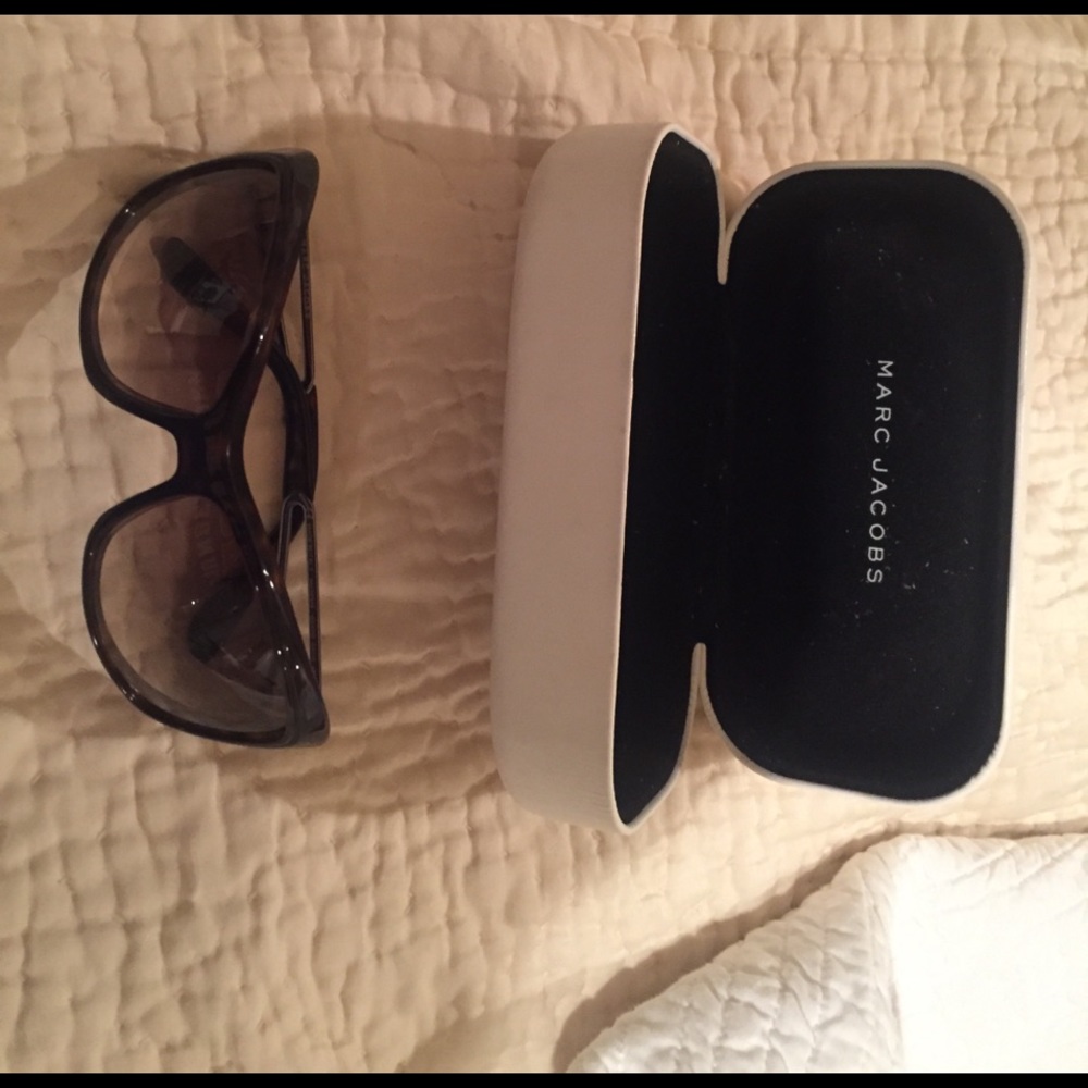 Authentic Marc Jacobs sunglasses