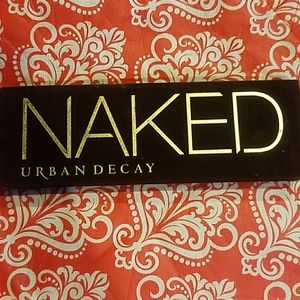 Urban decay naked eyeshadow pallet