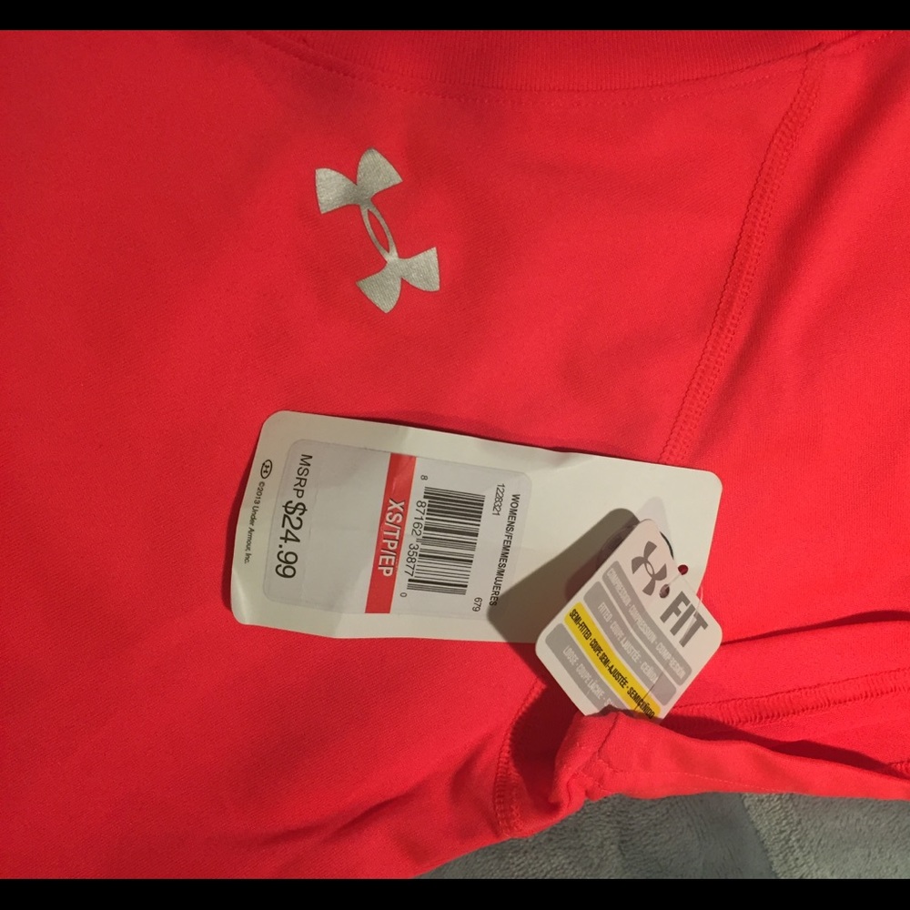 NWT Short sleeve Under Armour shocking pink tee - Picture 2 of 3