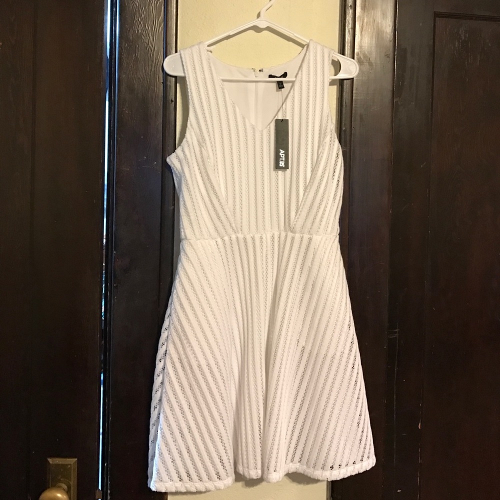 Apt 9 White Skater style dress