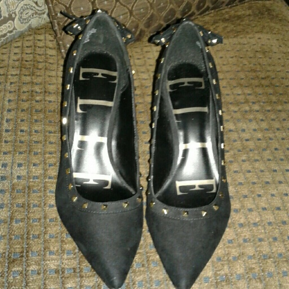 ❤️ FINAL REDUCTION Studded Pumps - Picture 6 of 8