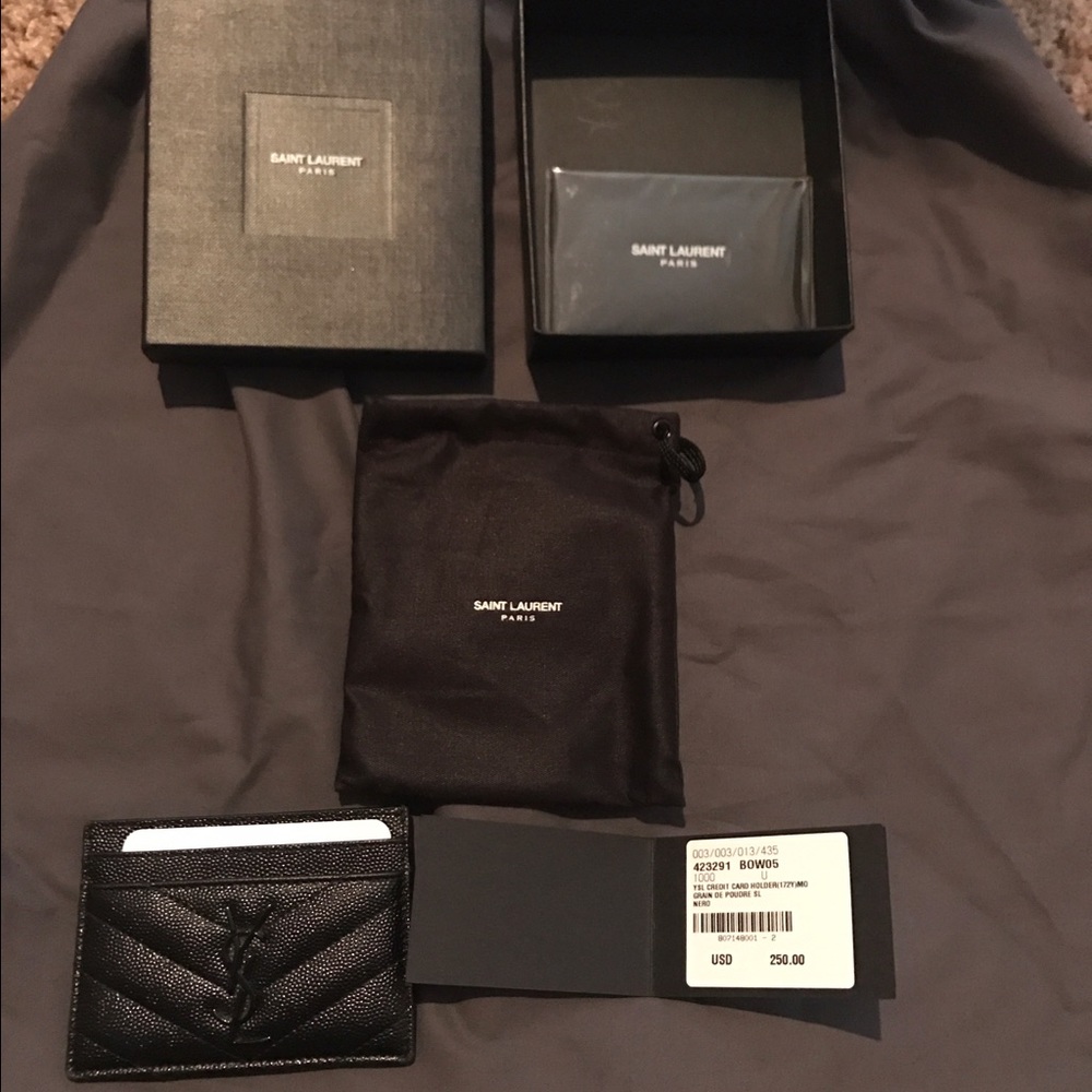 ❗️SOLD❗️YSL card case grain leather