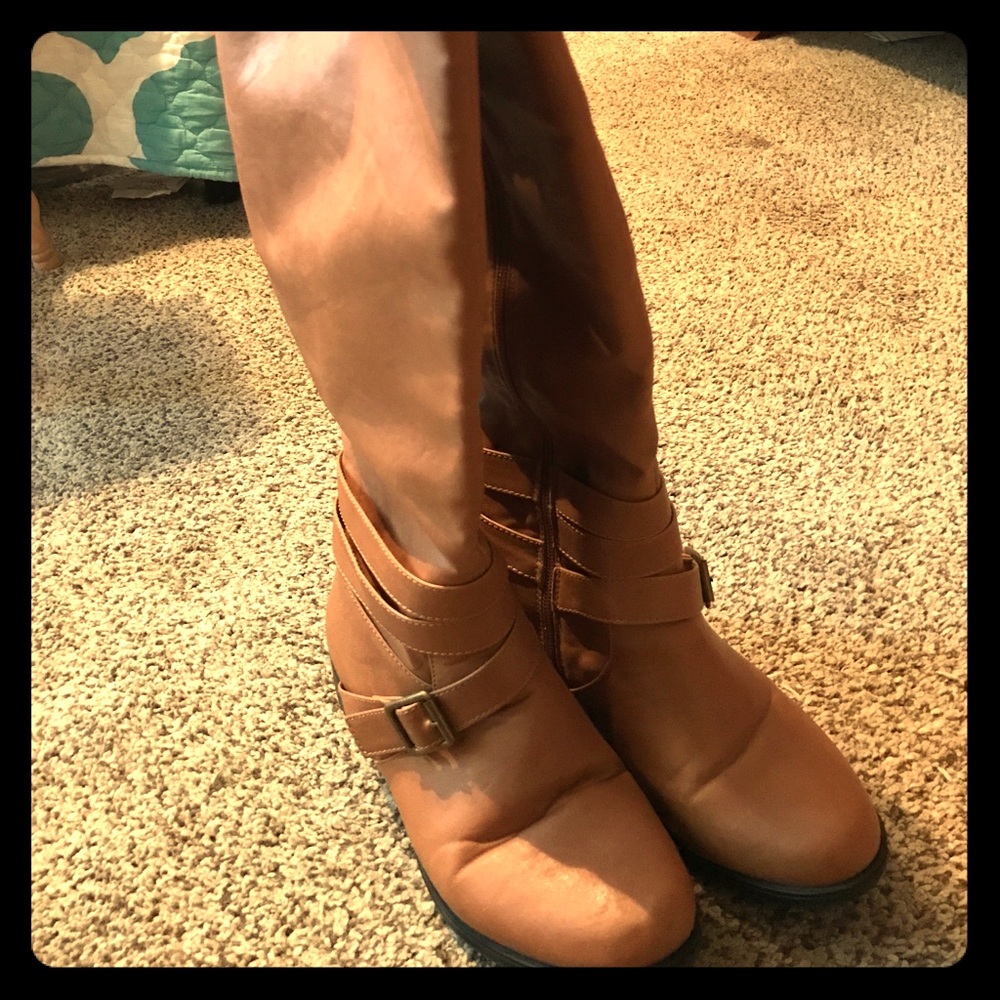 Like New Wide Calf Brown boots