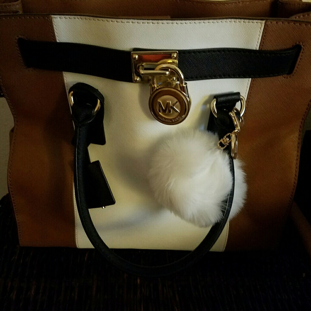 ☆☆ ON HOLD ☆☆Tri-Tone Michael Kors Hamilton