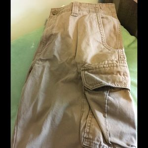 Men's Old Navy Broken In Cargo Shorts Tan Size 33