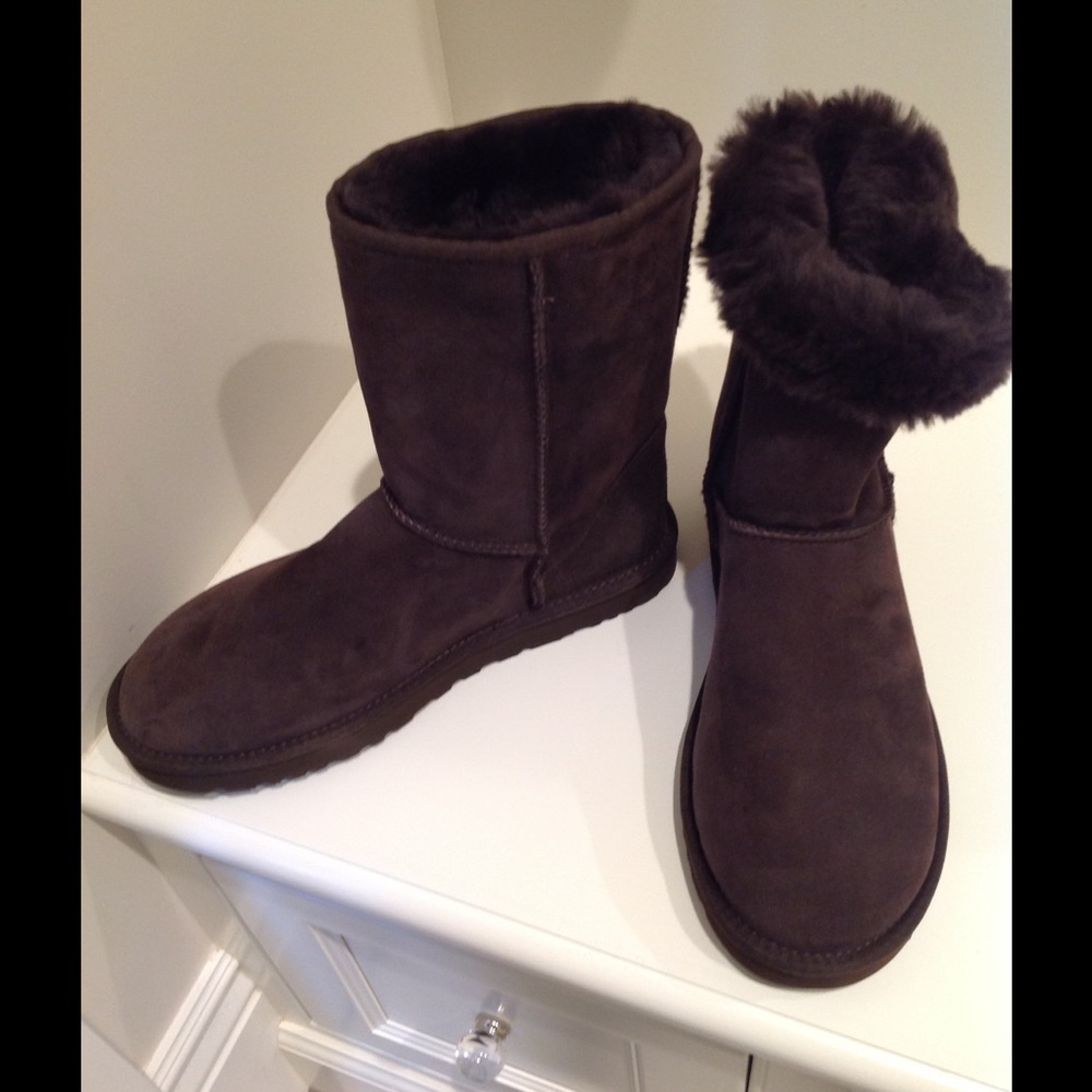 Uggs, BRAND NEW