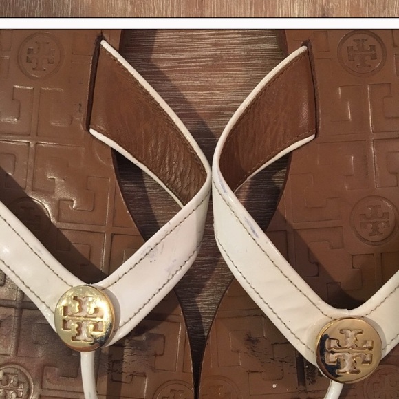 Tory Burch Thora Sandals - Picture 4 of 4