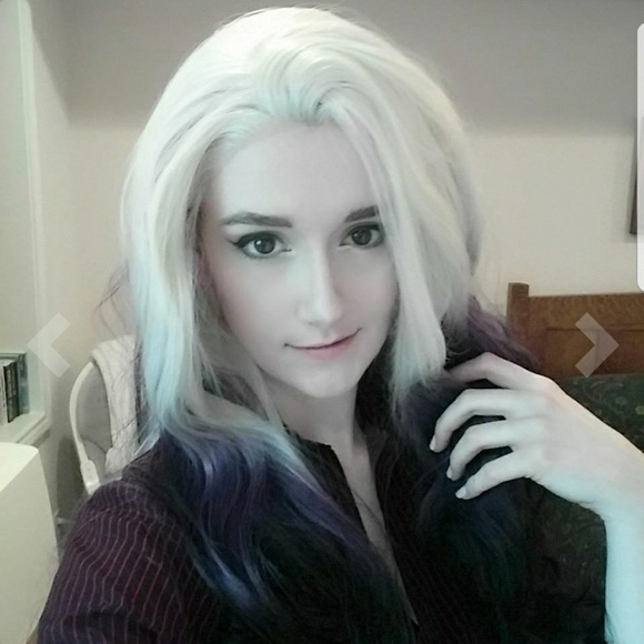Blonde Purple Beauty Lacefront Wig 22-26 inches!!