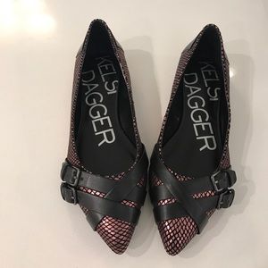 Kelsi Dagger Stunning Flat Kelsi Dagger Stunning Flat