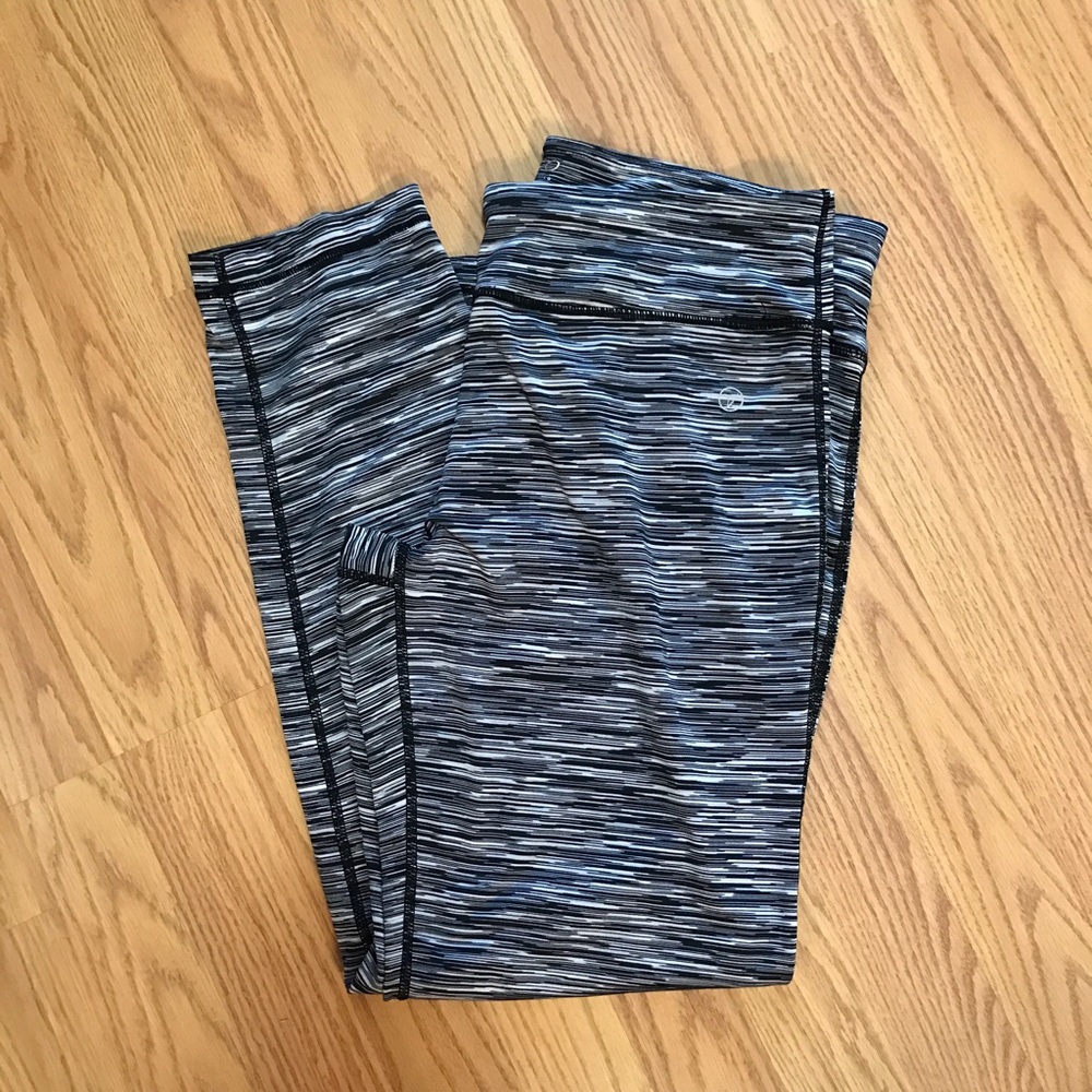 Vogo || Skinny Workout Pants || XL