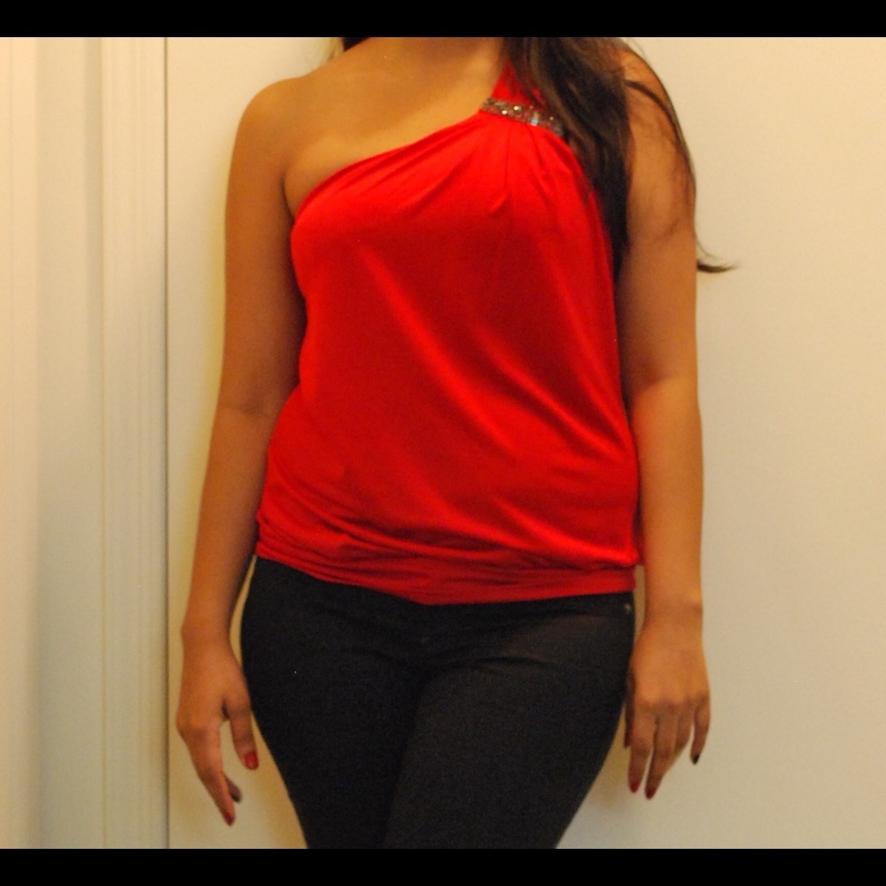 Red one shoulder NY&C top