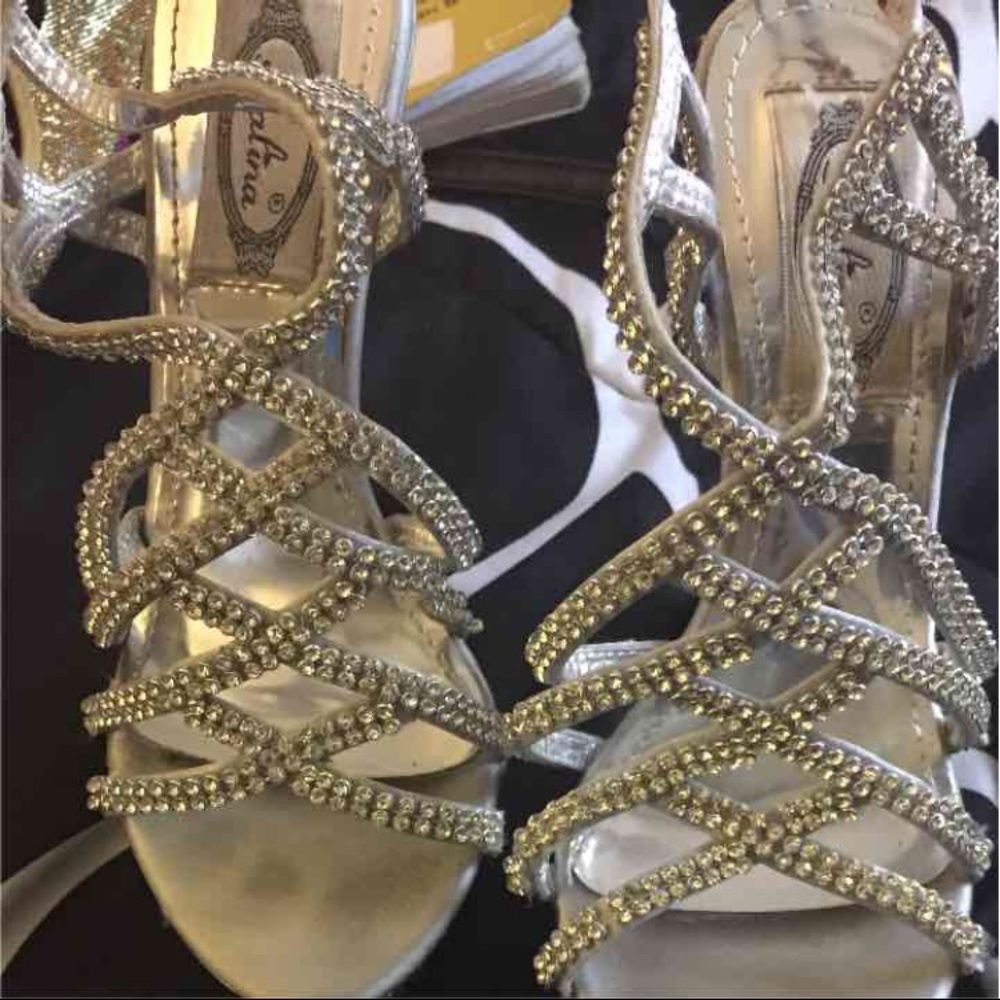 Silver Rhinestone Prom Shoe!!!
