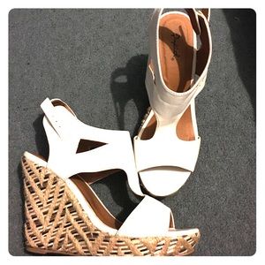 White wedges