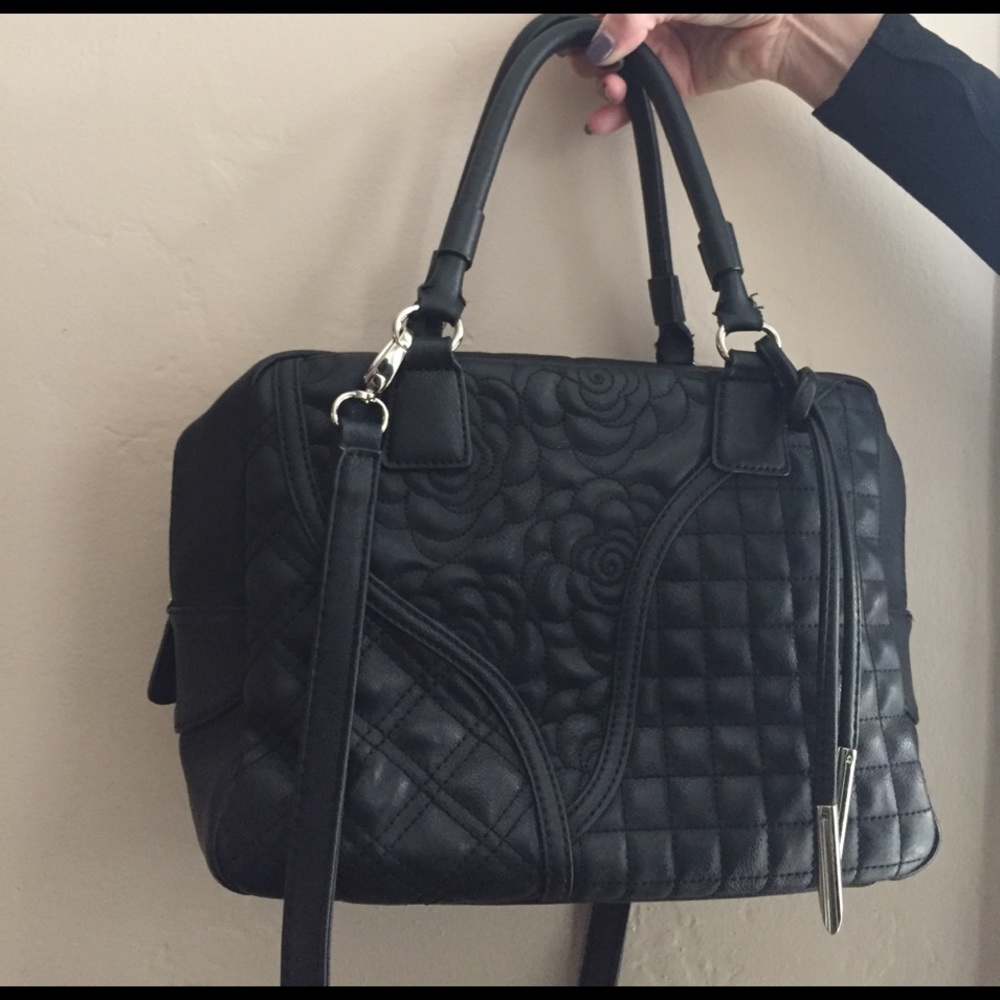 Black Carlos Santana Handbag/Purse