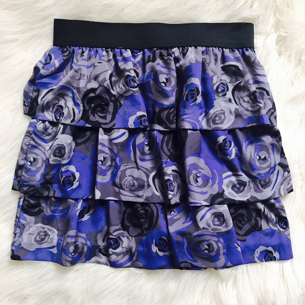 [Banana Republic] Gray & Purple Layered Rose Skirt