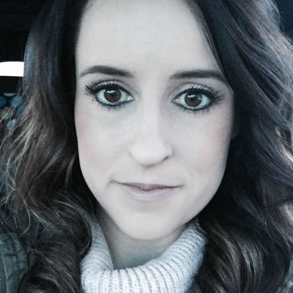 Meet your Posher, Alisa
