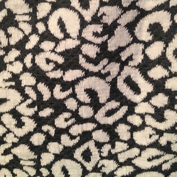 Black/white printed h&m dress - Picture 4 of 4